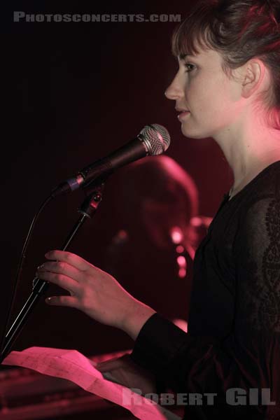 CYANN - 2010-11-21 - PARIS - La Maroquinerie - 